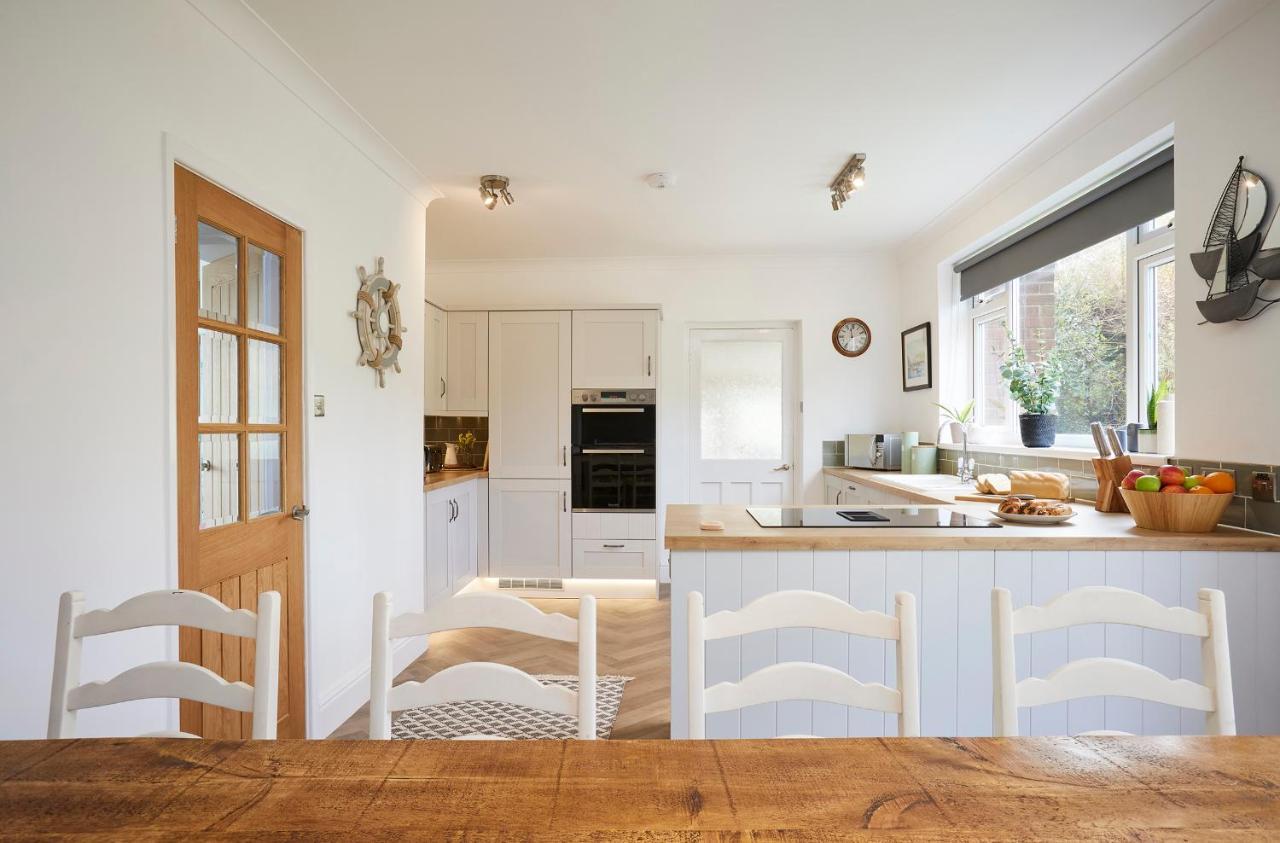Popular With Families - Cinder Hill Holiday home *